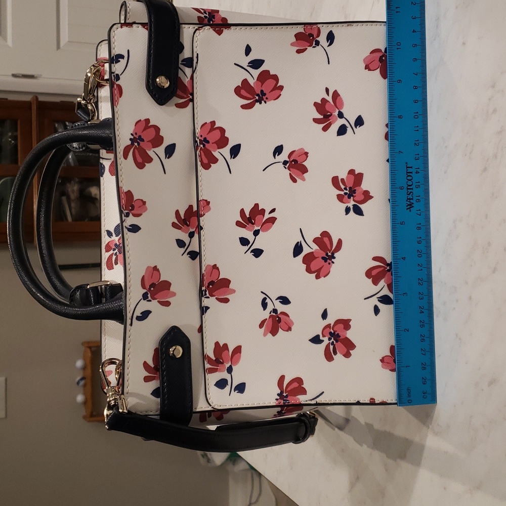 Kate Spade White/Navy/and Red Floral Satchel Size Medium - Picture 3 of 11
